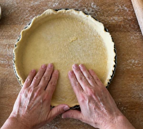 Step 2: Roll the pastry out