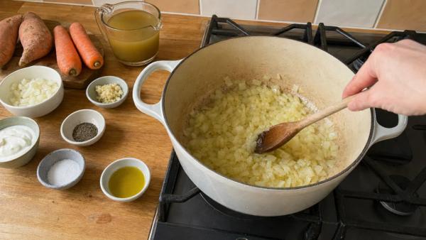 Step 2: Fry onions in olive oil