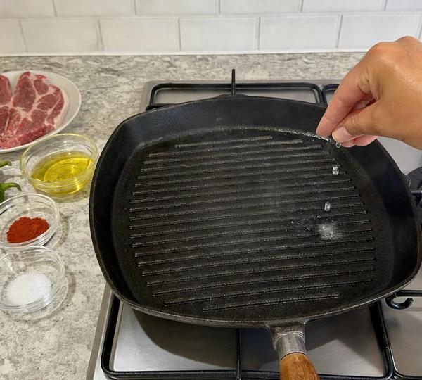 Step 2: Set a grill pan