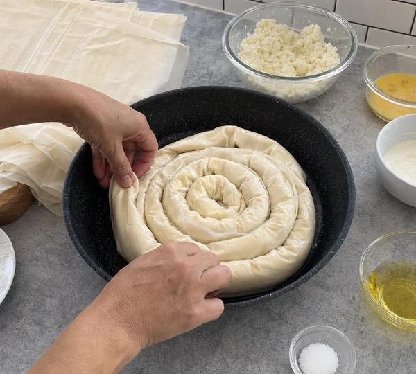 Step 5: Spiral the roll tightly