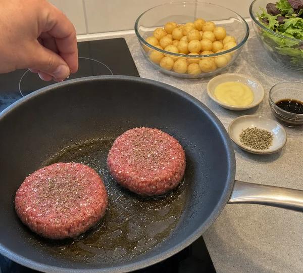 Step 4: Add the beef patties