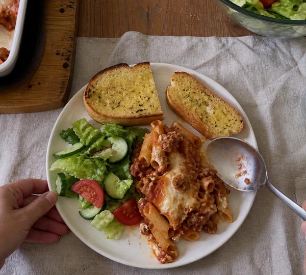 Step 16: Serve with garlic bread