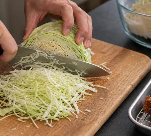 Step 5: Shred the cabbage
