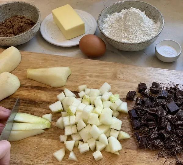 Step 1: Prep Pears & Chocolate