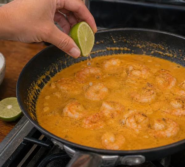Step 5: Brighten with lime