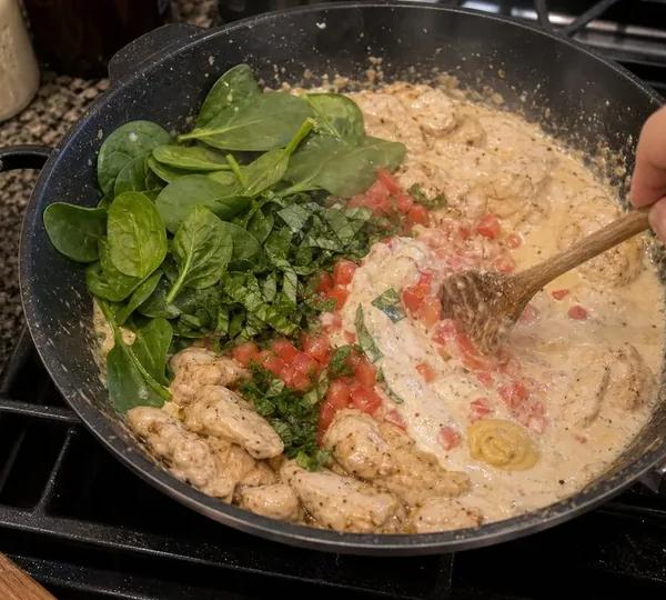 Step 5: Creamy Sauce