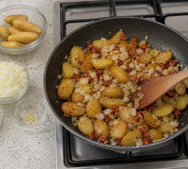 Step 8: Stir and continue cooking