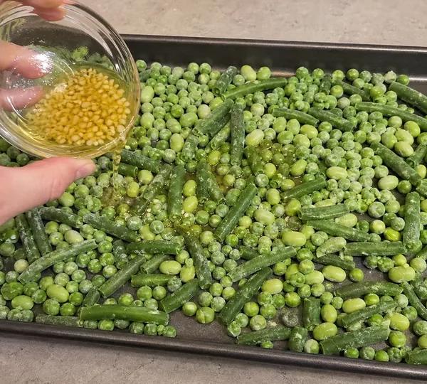 Step 3: Load the Tray