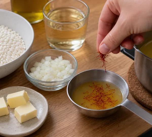 Step 1: Bloom the Saffron