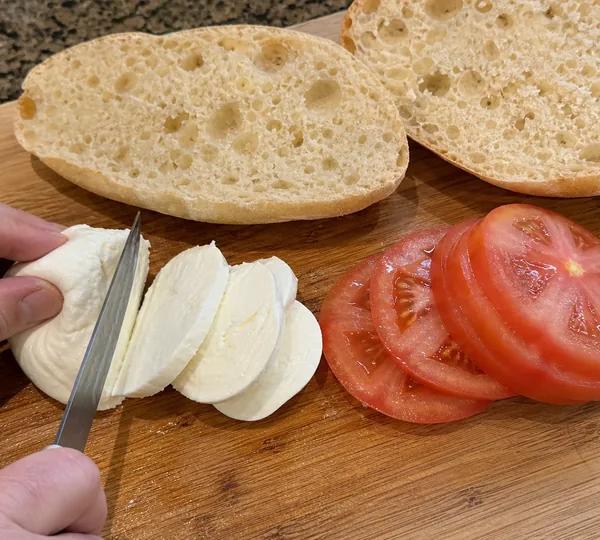 Step 2: Slice the mozzarella into rounds